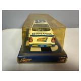 NASCAR WINNERS CIRCLE Kevin Harvick #29 1/24 Die Cast