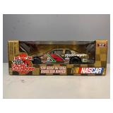 NASCAR RACING CHAMPIONS 1989-1999 Terry Labonte #5 Gold Cornflakes 1:24 Die Cast