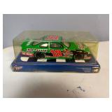 NASCAR WINNER'S CIRCLE Bobby Labonte #18 Interstate Batteries 1/24 Scale Diecast