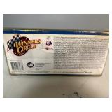 NASCAR WINNER'S CIRCLE Bobby Labonte #18 Interstate Batteries 1/24 Scale Diecast