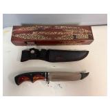 Sharp's Cutlery West Outlaw Hunter Knife. Stainless Steel Blade, Black and Walnut Pakka Wood Handle 11' Overall