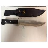 Carson's Raiders Bowie Knife. Satin Finished Blade, Pakka Wood Handle 14.2' Overall