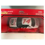 NASCAR STOCK CAR REPLICA Terry Labonte #14 Cornflakes 1:24 Diecast