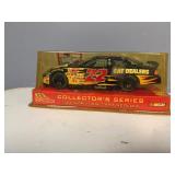 NASCAR RACING CHAMPIONS Ward Burton #22 Cat 1:24 Die Cast