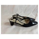 CHANEL Classic Black Leather Slingback Heels with protective bag 38 1/2 Italy