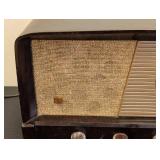 Wards Airline Radio - Vintage 40W AC Table Radio, 105-125V, 50-60Hz