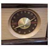Wards Airline Radio - Vintage 40W AC Table Radio, 105-125V, 50-60Hz