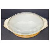 DA - Vintage Pyrex Butterfly Gold Casserole Dish with Glass Lid
