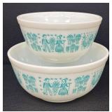 DA - Two Vintage Pyrex Amish Butterprint Nesting Bowls