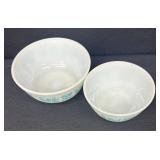 DA - Two Vintage Pyrex Amish Butterprint Nesting Bowls