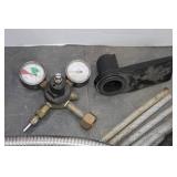 CO2 Tank with Beverage Dispensing Gun and Regulator