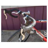 GENIESIS PRO  ROAD TECH 700C 10 SPEED (ALMOST LIKE NEW)