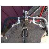 GENIESIS PRO  ROAD TECH 700C 10 SPEED (ALMOST LIKE NEW)