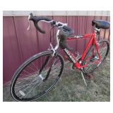 GENIESIS PRO  ROAD TECH 700C 10 SPEED (ALMOST LIKE NEW)