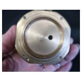 ANTIQUE ? VINTAGE ?  BRASS BRUNTON STYLE CUMPASS.