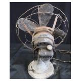 COLLECTIBLE  DELCO ELECTRIC FAN