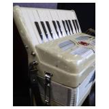 VINTAGE MORBIDONI ACCORDION