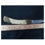 COLLECTIBLE BEAR KNIFE AND POCKET KNIFE
