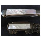 VINTAGE TREE BRAND PEARL  CINCH TRAPPER KNIFE