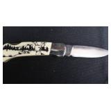 2 VINTAGE FOLDABLE KNIVES