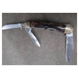 2 VINTAGE FOLDABLE KNIVES