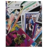 COLLECTIBLE CARDS