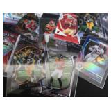COLLECTIBLE CARDS
