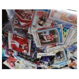 COLLECTIBLE CARDS