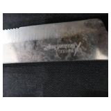 WALCO BOSTON CHOP STEAK KNIVES