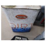 TOTE OF OIL AND FLUIDS
