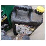 TOTE OF OIL AND FLUIDS