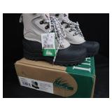 NIB WOMENS BOOTS / SQUIRT GUNS
