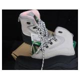 NIB WOMENS BOOTS / SQUIRT GUNS