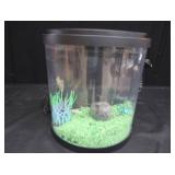 FISH TANK / TERRARIUM