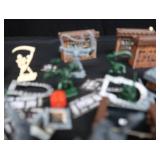 VINTAGE HEROQUEST MINIS/ FURNITURE / WEAPONS AND MORE