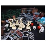 VINTAGE HEROQUEST MINIS/ FURNITURE / WEAPONS AND MORE