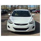 2013 HYUNDAI ELANTRA GLS *No Accidents Reported* (NO RESERVE)