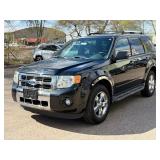 2011 FORD ESCAPE LIMITED (NO RESERVE)