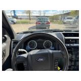 2011 FORD ESCAPE LIMITED (NO RESERVE)