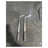 L-Shaped Lug Wrenches