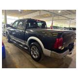 2016 Ram 1500 Laramie 4x4 Crew Hemi V8