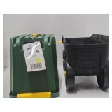 Brand New Miracle-Gro "Roll N