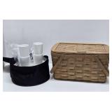 Unused LAND ROVER Picnic Basket & Supplies