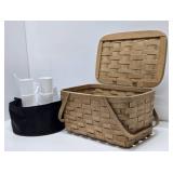 Unused LAND ROVER Picnic Basket & Supplies