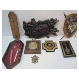 Large Lot of Vintage Medieval Wall Decor - Including Plaque w/Removeable Swords