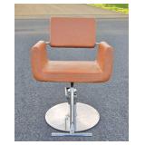 Nice Condition Hydraulic Swivel Barber Style Chair