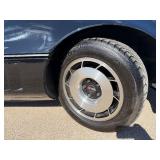 1985 Chevrolet Corvette! only 25,000 miles! 1 owner!