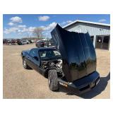 1985 Chevrolet Corvette! only 25,000 miles! 1 owner!