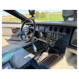1985 Chevrolet Corvette! only 25,000 miles! 1 owner!