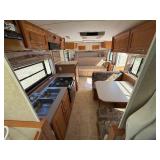2008 HI-LO camper